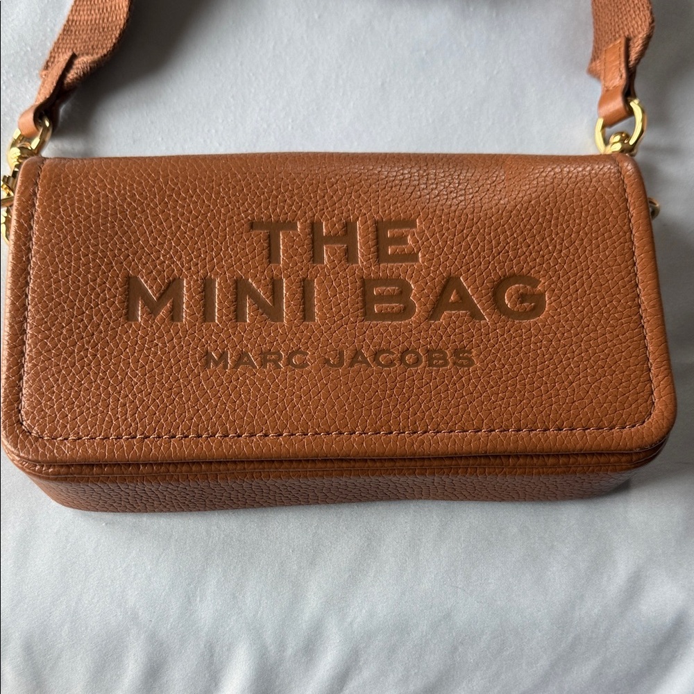 Marc Jacobs The Mini Bag in Tan